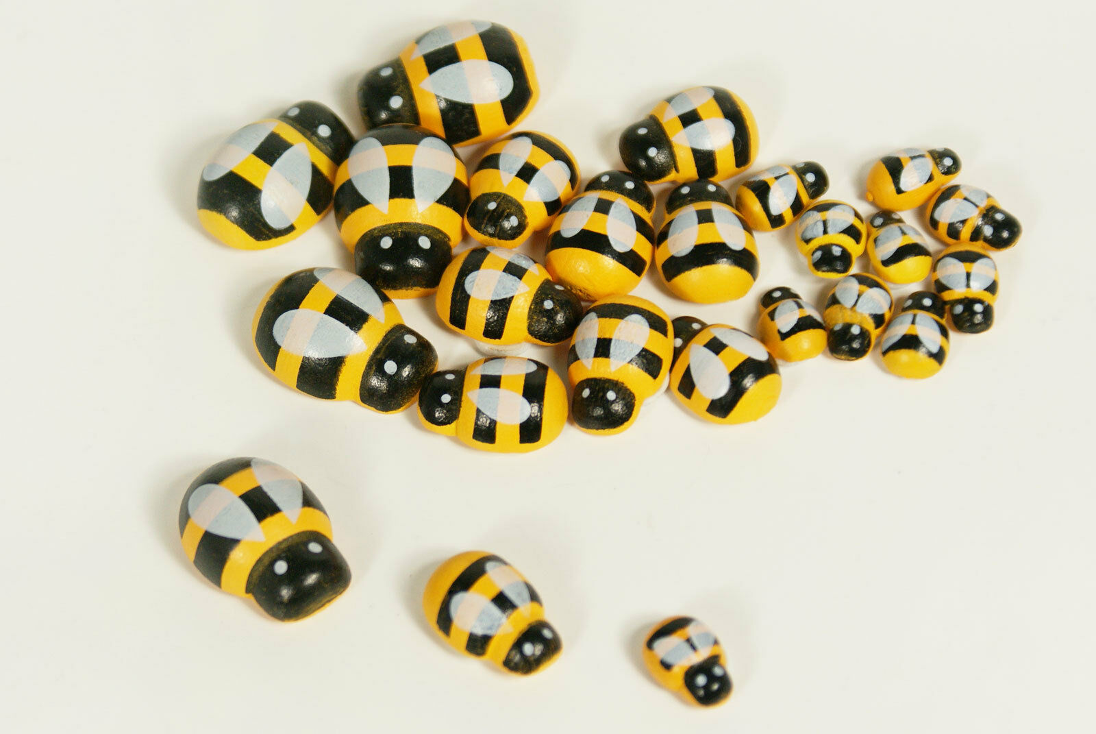 High Quality Wood Bumble Bees Flatback Sprng Easte Crafts 3 Sizes Sponge Sticker