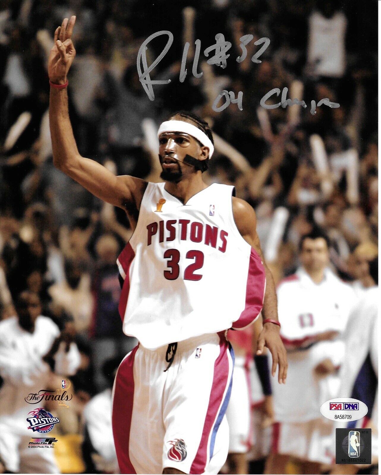 Rip Hamilton Detroit Pistons Autographed 8x10 Photo